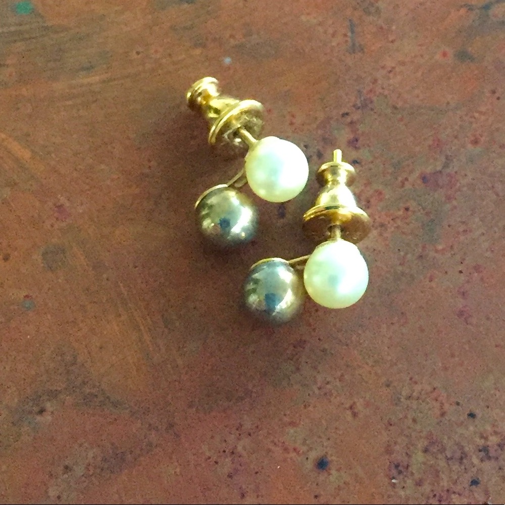 Vintage Monet Earrings - white pearl on posts with gold bead drop - Picture 2 of 6